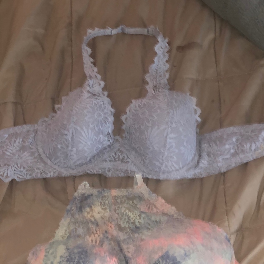 2 PINK bras